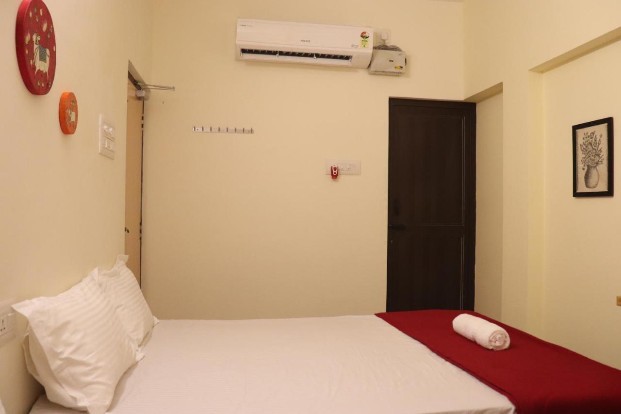 Grand Suites Srirangam Tiruchirappalli Экстерьер фото