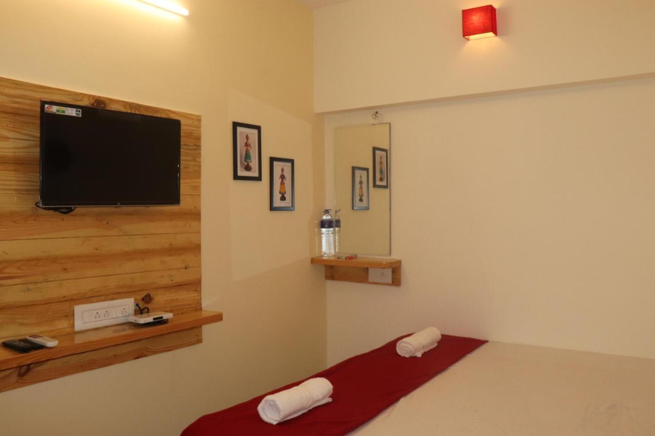 Grand Suites Srirangam Tiruchirappalli Экстерьер фото