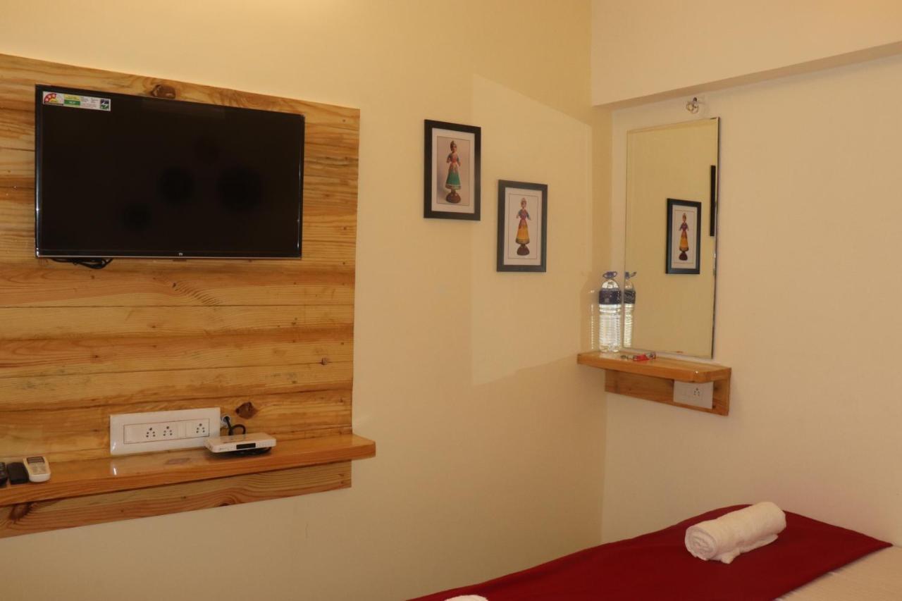 Grand Suites Srirangam Tiruchirappalli Экстерьер фото